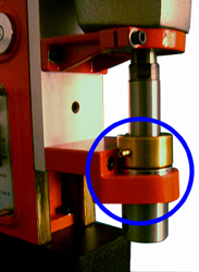 Use a high rigid spindle with bearing supporting seat, low wear-out, high stability spindles (Other brands using copper material-DM-35